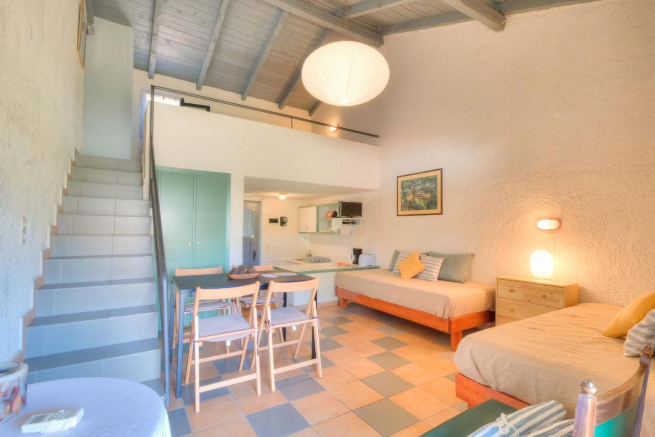 Lefkes Apartments Acharavi  Eksteriør billede